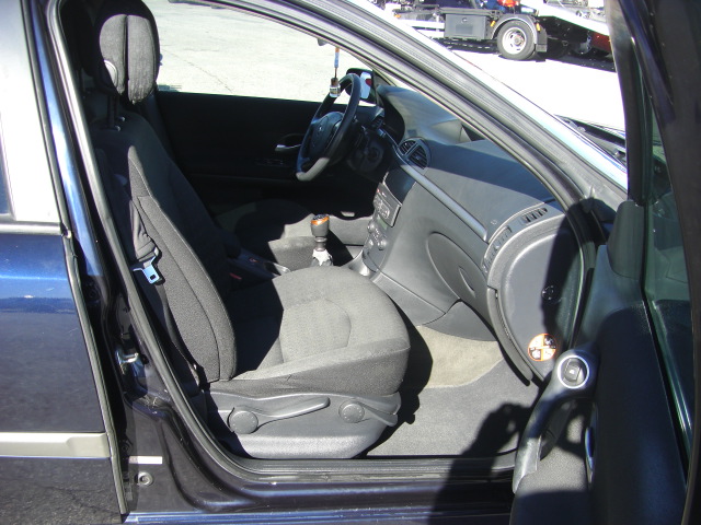 RENAULT LAGUNA 1.9 DCI 120CV