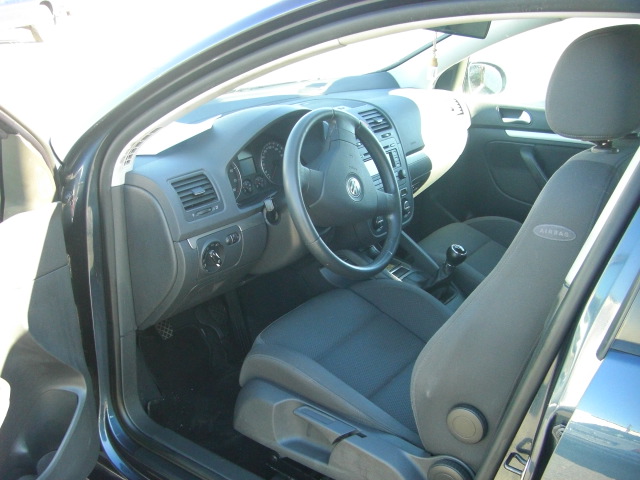 VOLKSWAGEN GOLF 1.6 GASOLINA 102CV