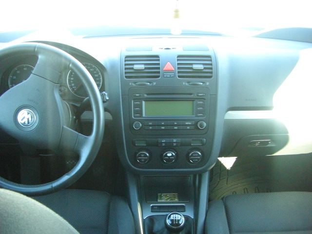 VOLKSWAGEN GOLF 1.6 GASOLINA 102CV