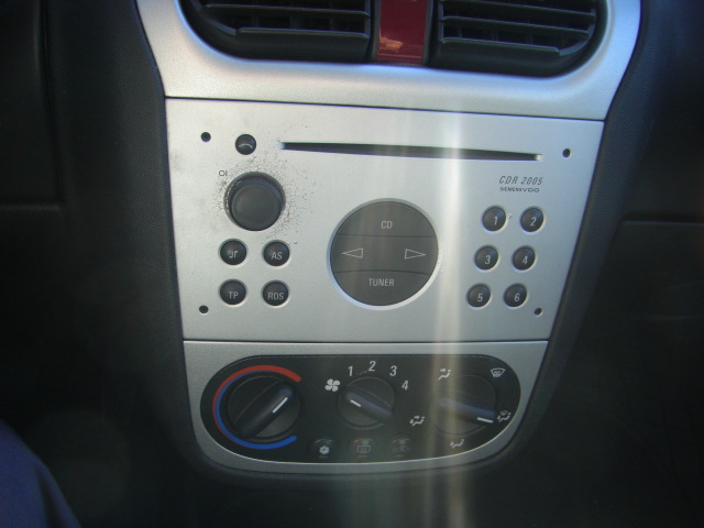 OPEL CORSA 1.4 GASOLINA 90CV