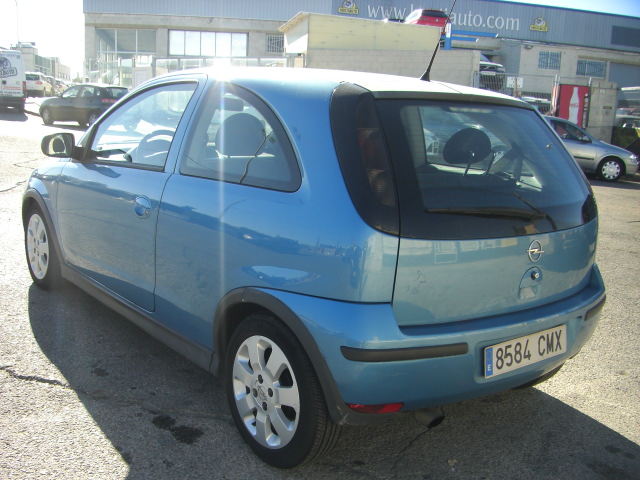 OPEL CORSA 1.4 GASOLINA 90CV