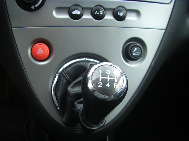 HONDA CIVIT 1.6 I LS VTEEC 110CV GASOLINA