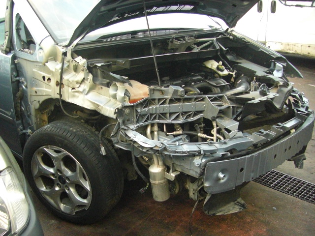 FORD C-MAX 1.6 GASOLINA 100CV