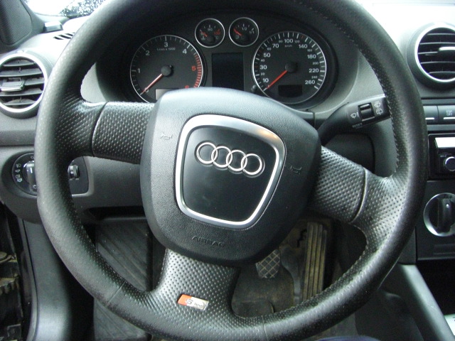 AUDI A-3 2.0 TDI 140CV S-LINE