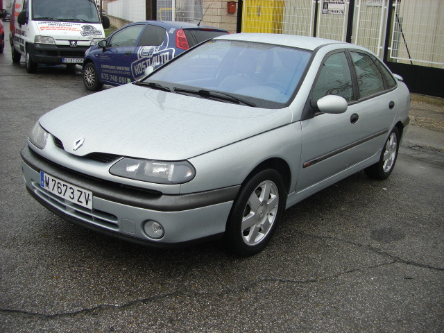 RENAULT LAGUNA 2.0 GASOLINA 137CV
