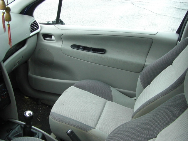 PEUGEOT 207 1.6 HDI X LINE 90CV