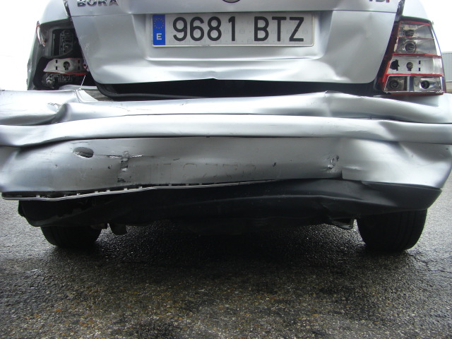 VOLKSWAGEN BORA 1.9 TDI 110CV