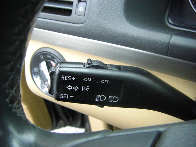 VOLKSWAGEN TOURAN 2.0 TDI 140CV DSG