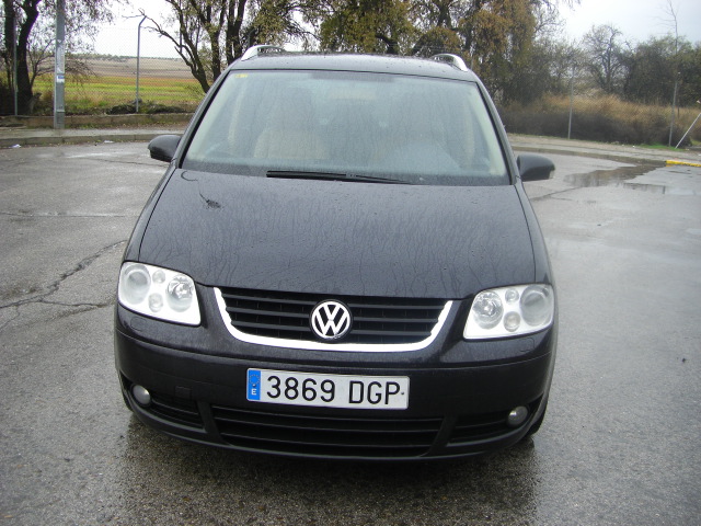 VOLKSWAGEN TOURAN 2.0 TDI 140CV DSG