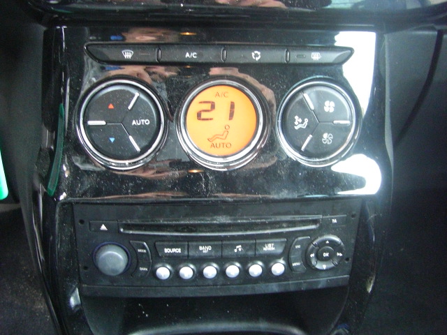 CITROEN DS3 1.6 HDI 92CV