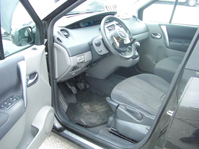 RENAULT GRAND SCENIC 1.5 DCI 105CV 7 PLAZAS