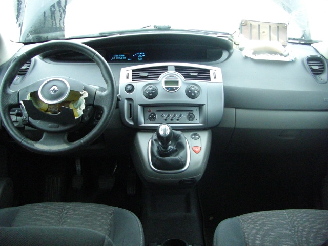 RENAULT GRAND SCENIC 1.5 DCI 105CV 7 PLAZAS