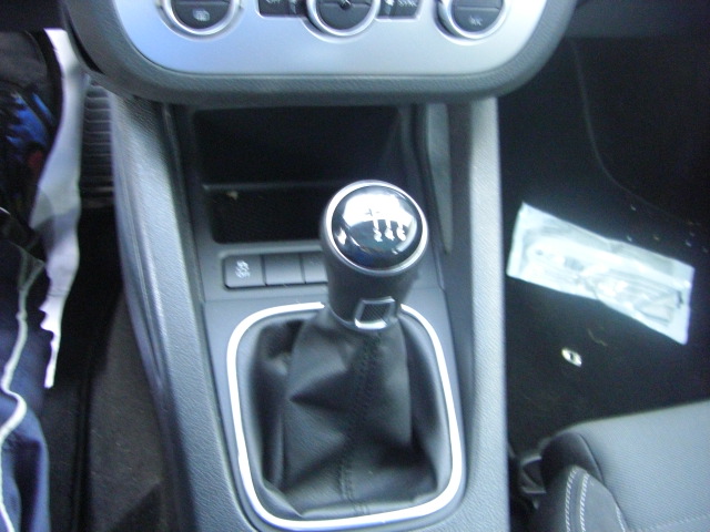 VOLKSWAGWN SCIROCCO 2.0 TDI 140CV