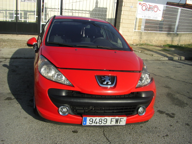 PEUGEOT 207 1.4 GASOLINA 95CV