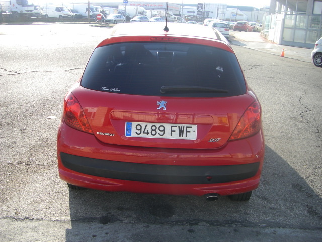 PEUGEOT 207 1.4 GASOLINA 95CV