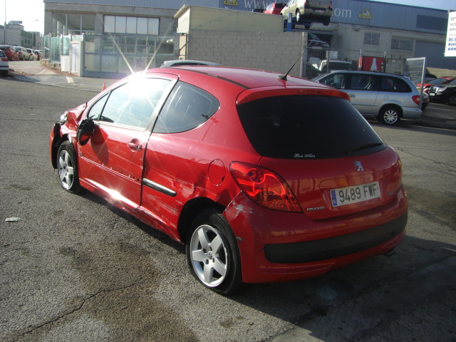PEUGEOT 207 1.4 GASOLINA 95CV