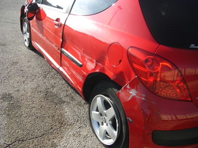 PEUGEOT 207 1.4 GASOLINA 95CV