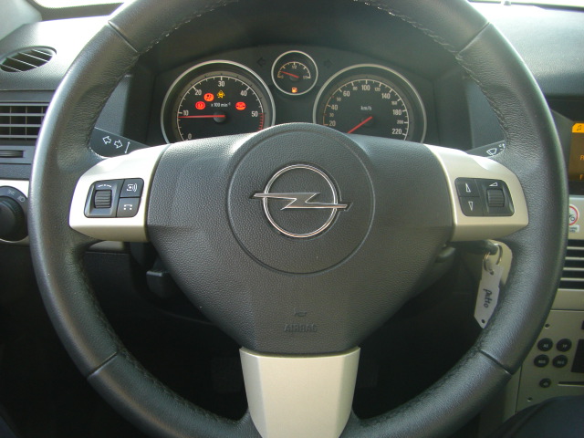 OPEL ASTRA 1.7 CDTI 100CV