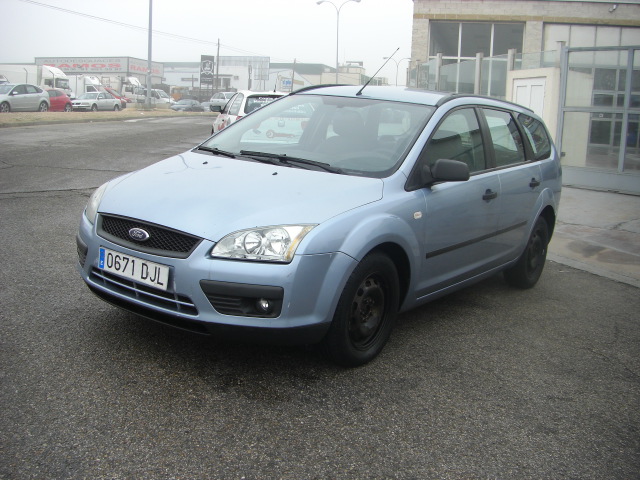 FORD FOCUS 1.6 TDCI 110CV FAMILIAR