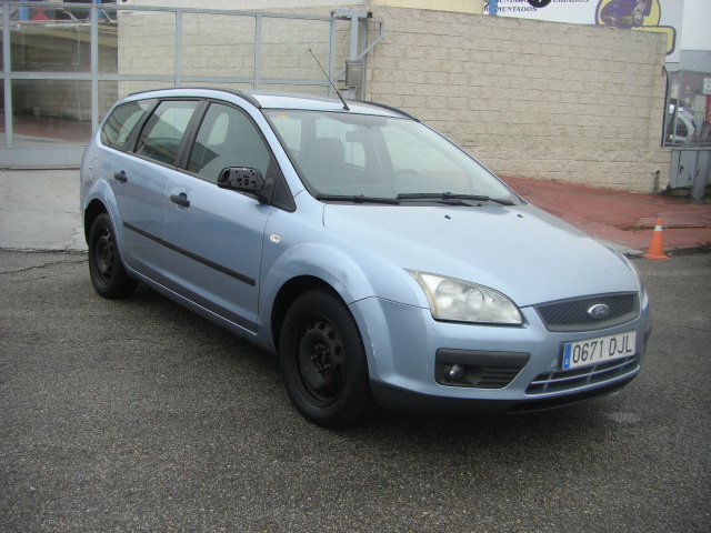 FORD FOCUS 1.6 TDCI 110CV FAMILIAR