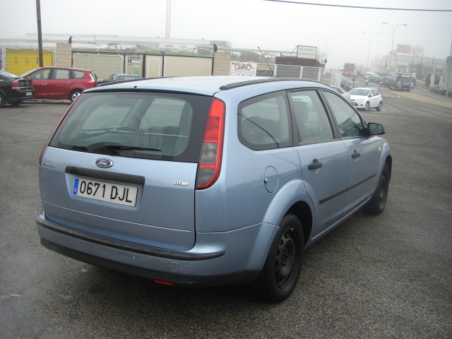 FORD FOCUS 1.6 TDCI 110CV FAMILIAR