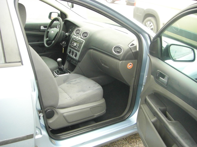 FORD FOCUS 1.6 TDCI 110CV FAMILIAR