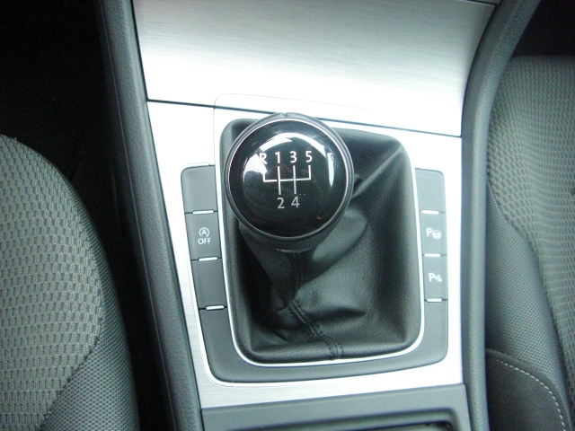 VOLKSWAGEN GOLF VII 1.6 TDI 110CV