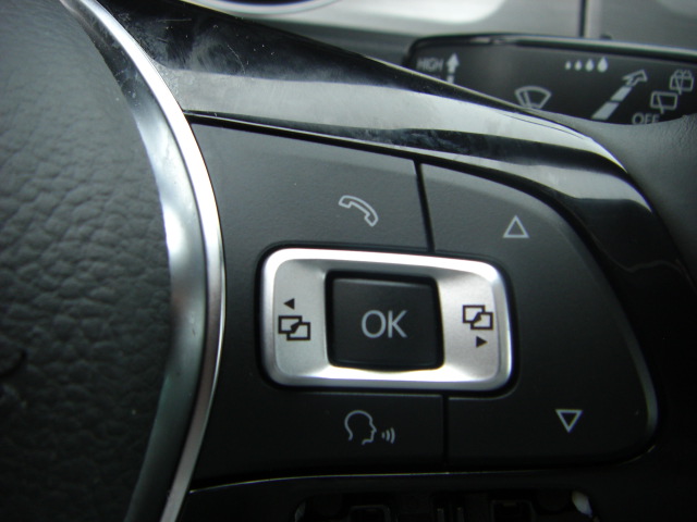 VOLKSWAGEN GOLF VII 1.6 TDI 110CV