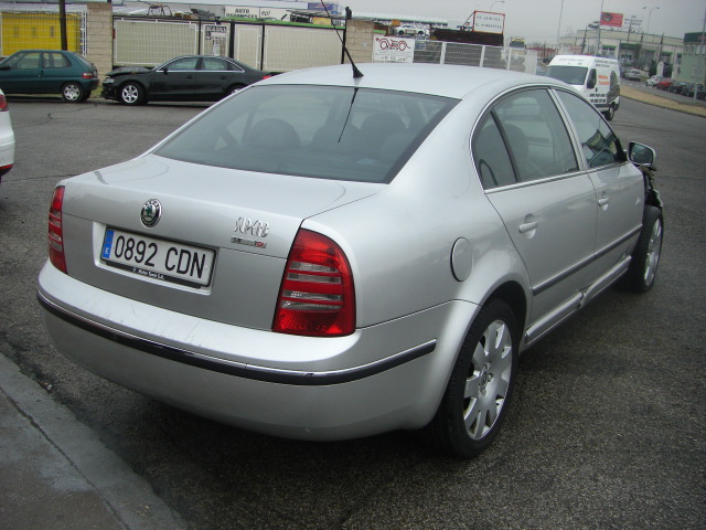 SKODA SUPER B 1.9 TDI 130CV