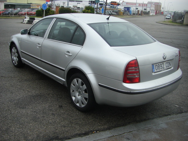 SKODA SUPER B 1.9 TDI 130CV