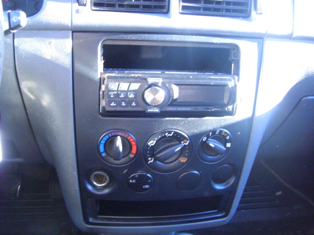 FORD TRANSIT CONNEC 1.8 D 90CV ISOTERMO