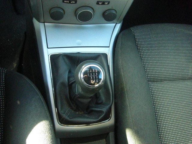 OPEL ASTRA GTC 1.9 DTI 150CV