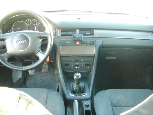 AUDI A-6 1.9 TDI 130CV RANCHERA