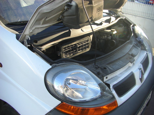 RENAULT TRAFFIC 2.5 D 135CV