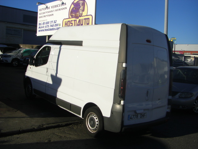 RENAULT TRAFFIC 2.5 D 135CV