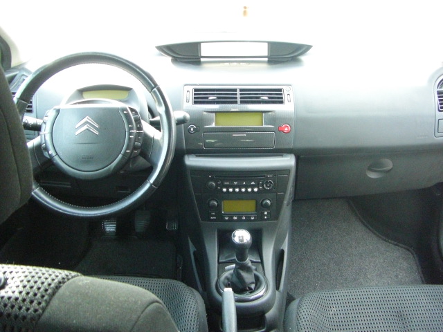 CITROEN C-4 1.6 HDI VTR PLUS 110CV