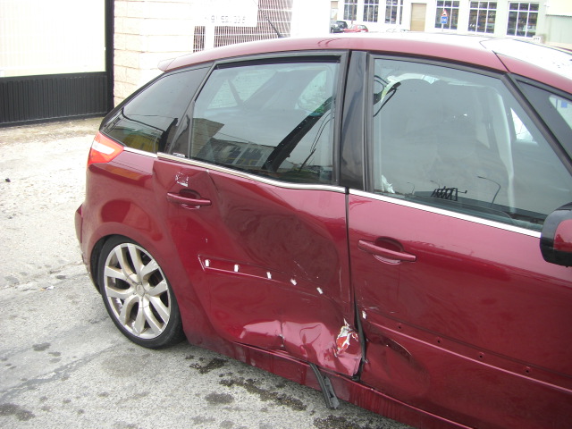 CITROEN C-4 PICASSO 2.0 HDI 136CV AUTOMATICO