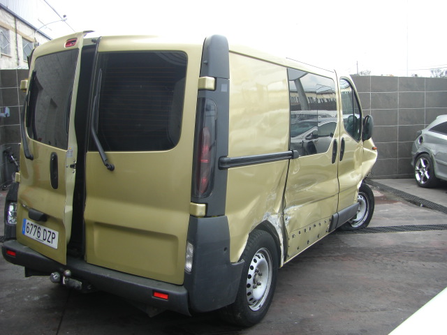 RENAULT TRAFIC 2.5 DCI 135CV 6 PLAZAS