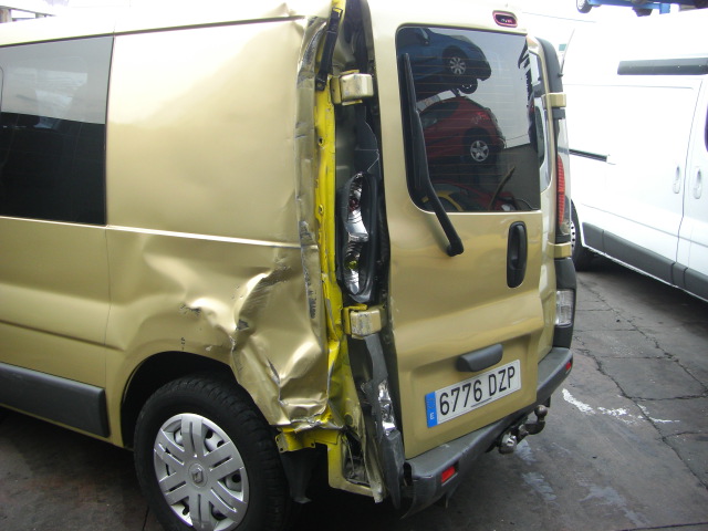 RENAULT TRAFIC 2.5 DCI 135CV 6 PLAZAS