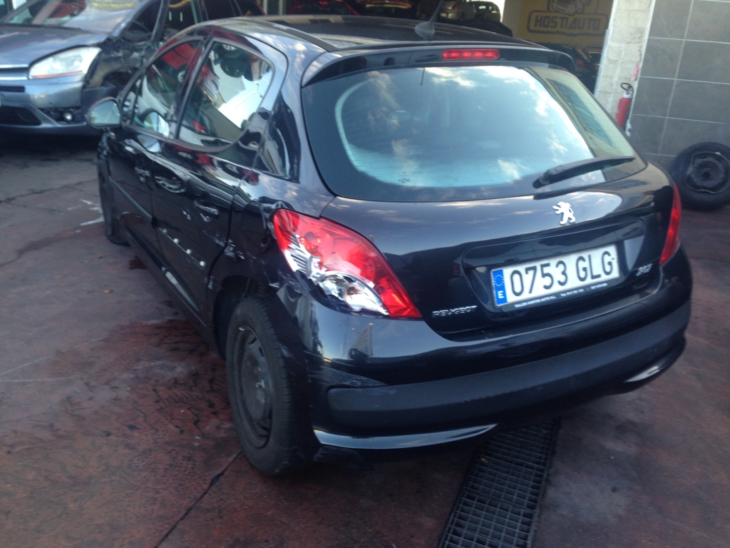 PEUGEOT 207 1.4HDI 80CV