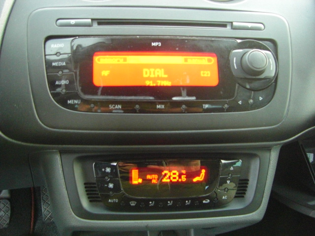 SEAT IBIZA 1.4 GASOLINA 80CV