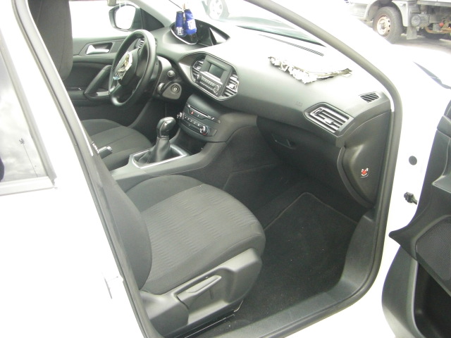 PEUGEOT 308 1.6 HDI 90CV