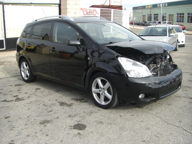 TOYOTA CORROLLA VERSO 2.2 D4D 7 PLAZAS