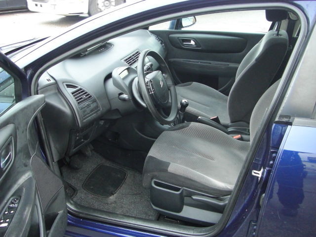CITROEN C4 1.6i 110CV 5 PUERTAS