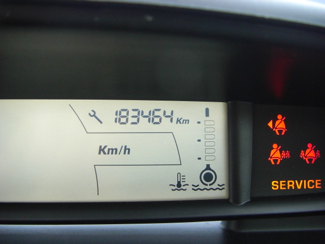 CITROEN C4 1.6i 110CV 5 PUERTAS