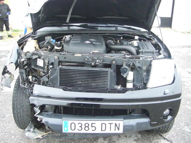 NISSAN NAVARA 2.5 DCI 174CV