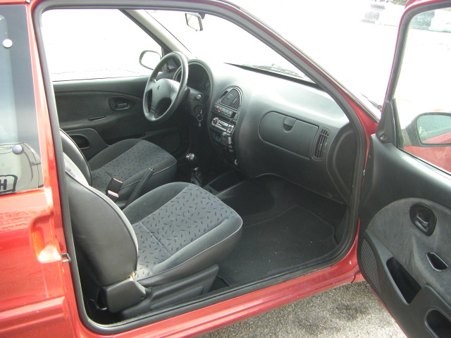 CITROEN SAXO 1.4 GASOLINA 75CV