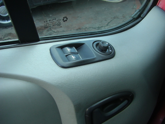 NISSAN PRIMASTAR 2.5 DCI 135CV 9 PLAZAS