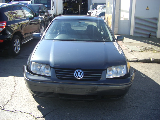 VOLKSWAGEN BORA 1.9 TDI 100CV