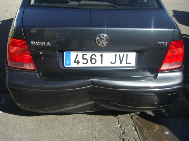 VOLKSWAGEN BORA 1.9 TDI 100CV